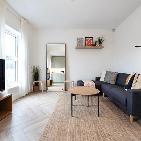 The Battersea Place - Charming 4Bdr Flat Londres Exterior foto